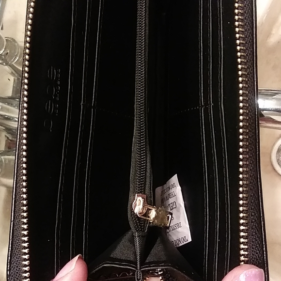 Bebe wallet - Picture 2 of 5